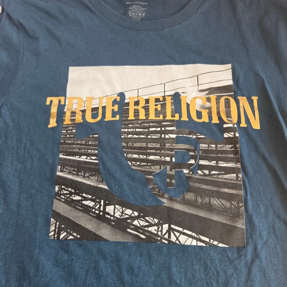 True Religion Mens Graphic T-Shirt Blue Y2K Horseshoe Logo Cotton Tee Medium